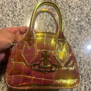 NWOT Vivienne Westwood Archive Orb Mini Yasmine Bag Irridescent